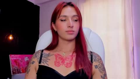 Snapshot of madame_lilith chatting on January 25, 5:30 pm madame lilith online show from January 25, 5:30 pm