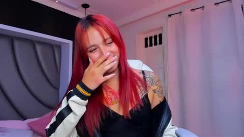 Snapshot of madame_lilith chatting on January 29, 11:09 am madame lilith online show from January 29, 11:09 am