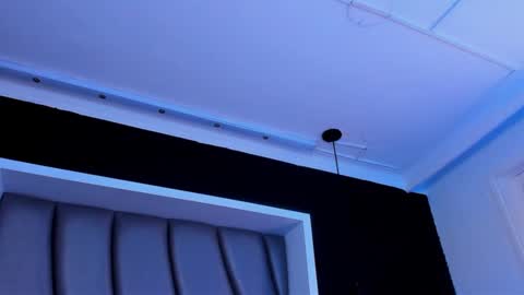 Snapshot of madame_lilith chatting on February 8, 2:16 pm madame lilith online show from February 8, 2:16 pm