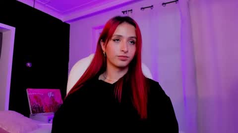 Snapshot of madame_lilith chatting on February 24, 2:15 pm madame lilith online show from February 24, 2:15 pm