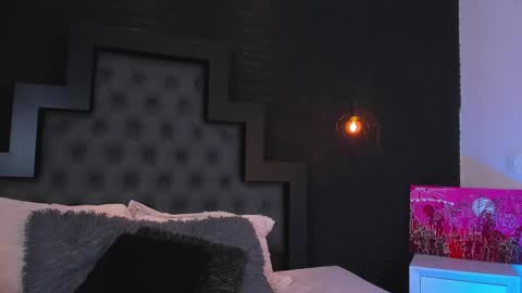 Snapshot of madame_lilith chatting on September 16, 1:34 pm madame lilith online show from September 16, 1:34 pm