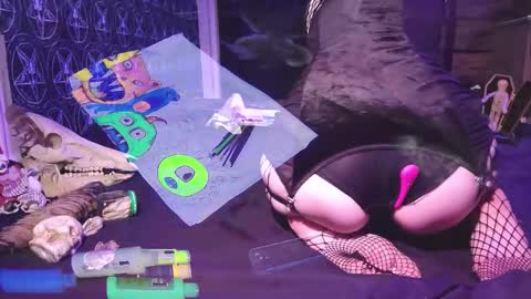 Madame Lucifer online show from October 25, 9:39 am