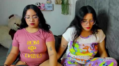 Maddie and Chelsea online show from September 23, 9:23 am