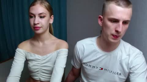 Snapshot of maddieandjason chatting on January 9, 5:11 pm maddieandjason online show from January 9, 5:11 pm