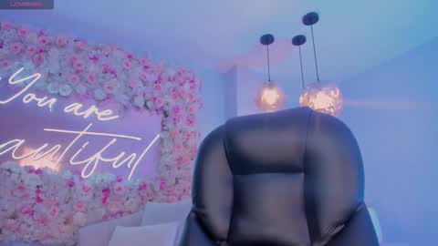 Maddison online show from November 14, 3:38 am