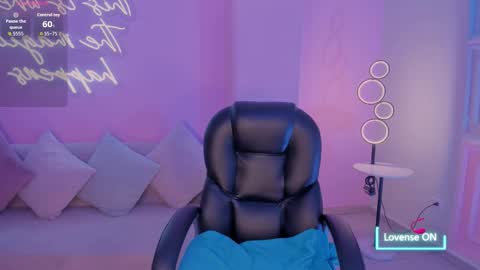 Maddison online show from November 27, 5:20 am