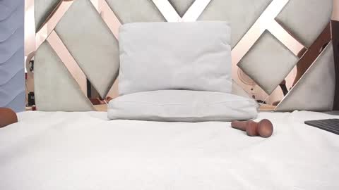 maddy cartter online show from December 5, 5:59 am