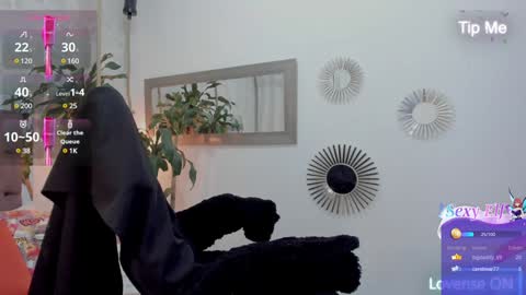 Maddy online show from February 5, 11:28 pm