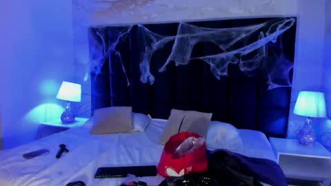 Maddy online show from October 18, 11:33 am