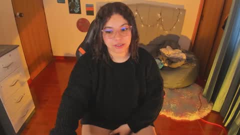 madelaine_taylor online show from September 14, 4:06 pm