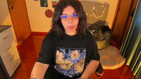 madelaine_taylor online show from September 18, 2:19 pm