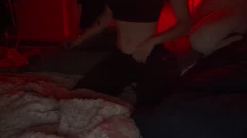 Snapshot of madie_ray chatting on October 6, 8:34 am Madie Ray online show from October 6, 8:34 am