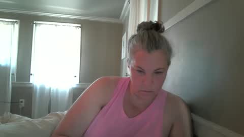 Snapshot of madisonfelicia chatting on September 11, 4:51 pm Madison online show from September 11, 4:51 pm