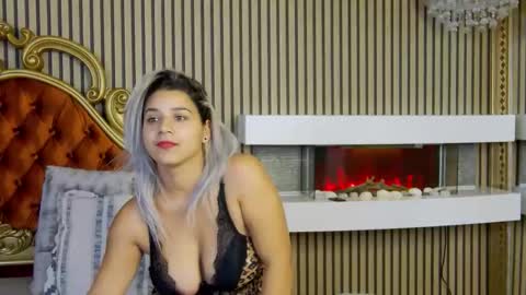 Snapshot of madisonrusso chatting on October 9, 7:17 am madisonrusso online show from October 9, 7:17 am