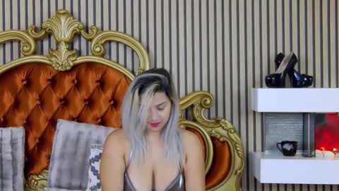 Snapshot of madisonrusso chatting on October 24, 7:05 am madisonrusso online show from October 24, 7:05 am