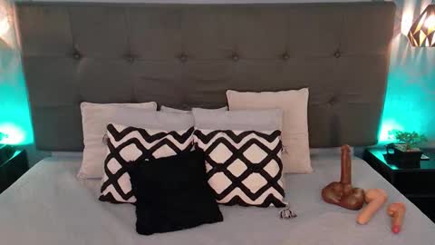 Madison Smith online show from January 18, 9:45 pm