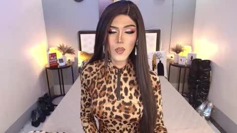 Wil online show from October 17, 11:07 pm