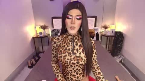 Wil online show from October 25, 3:03 am