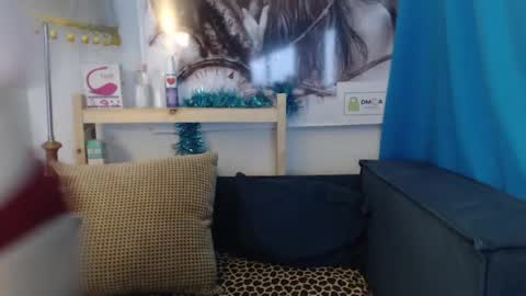 Snapshot of madoka_xxx chatting on February 28, 1:37 am Elizabeth online show from February 28, 1:37 am