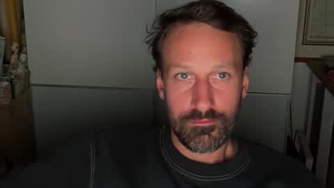 maenu_69 online show from October 18, 9:37 pm