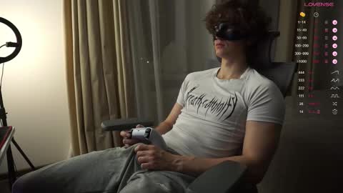 Snapshot of maestro3369 chatting on November 17, 9:31 pm Mike XMaestro 3369 online show from November 17, 9:31 pm