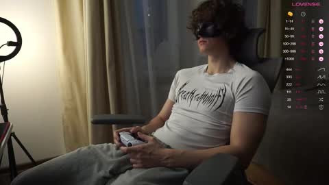 Snapshot of maestro3369 chatting on November 20, 1:22 pm Mike XMaestro 3369 online show from November 20, 1:22 pm