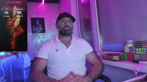 Magabear online show from October 29, 9:27 pm