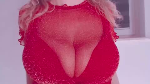 Maggie   online show from February 26, 4:35 pm