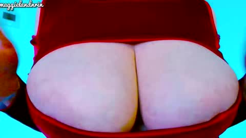 Maggie   online show from October 18, 3:09 am