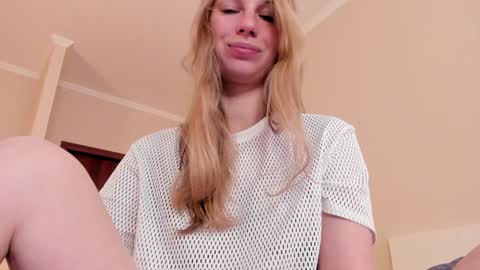 Snapshot of magic_couple13 chatting on November 29, 9:12 am Alice online show from November 29, 9:12 am