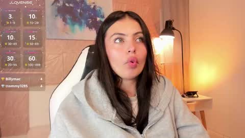 Fer online show from February 12, 5:58 pm