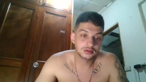 Snapshot of magico_9809 chatting on January 31, 6:24 am BRAYAN online show from January 31, 6:24 am