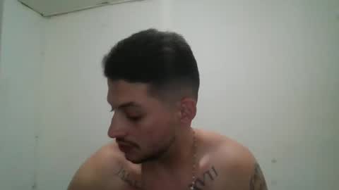 Snapshot of magico_9809 chatting on February 28, 12:21 am BRAYAN online show from February 28, 12:21 am