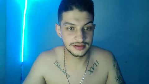 Snapshot of magico_9809 chatting on February 28, 9:33 pm BRAYAN online show from February 28, 9:33 pm