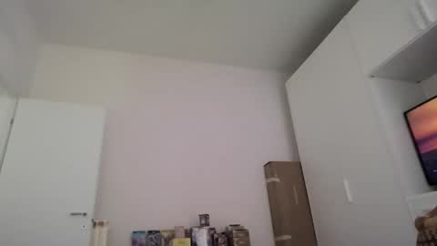 Snapshot of magicsempai chatting on February 20, 11:42 am Magicsempai online show from February 20, 11:42 am