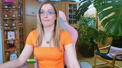 Nicole online show from January 31, 11:03 pm