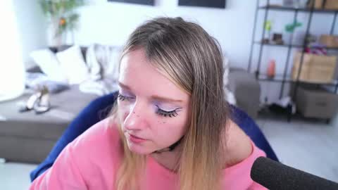 Ami online show from March 11, 1:56 pm