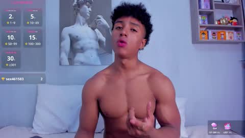 Snapshot of magnusking_ chatting on September 16, 7:04 pm Magnus King online show from September 16, 7:04 pm