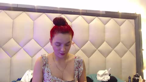 Maia  online show from February 8, 6:22 pm