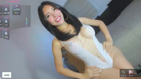 Snapshot of maiashots346 chatting on December 13, 9:42 pm MAIA online show from December 13, 9:42 pm