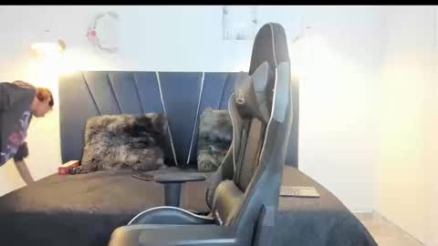 maicol_cum23 online show from September 12, 3:34 pm