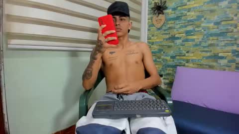 maicoll_hard02 online show from November 11, 11:54 am