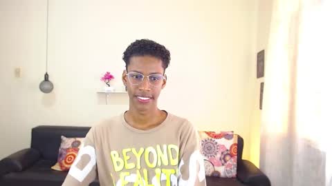 I am Maik online show from February 6, 1:32 pm