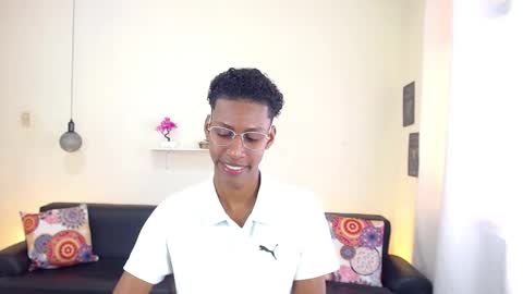 I am Maik online show from February 12, 2:43 pm