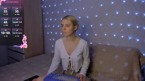 Your kitty online show from October 7, 3:31 pm