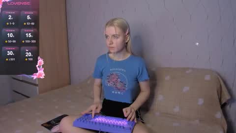 Your kitty online show from November 9, 3:16 am