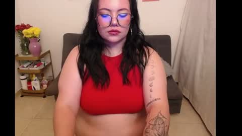 Snapshot of maily_888 chatting on November 22, 1:26 am maily online show from November 22, 1:26 am