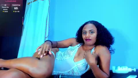 Mailyn online show from September 18, 9:17 pm