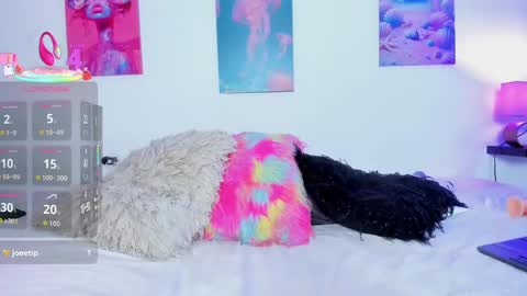 mai  online show from September 24, 7:50 pm