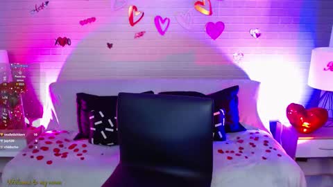 Makarena  online show from February 16, 11:49 am